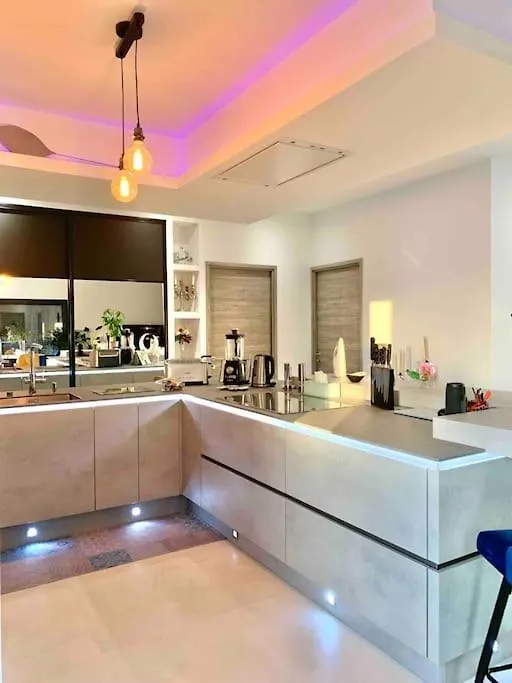 Maison Avec Piscine Saint-Raphael  France